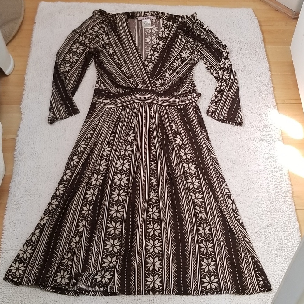 Jersey Print Dress, made in France. Size 8 or 10.